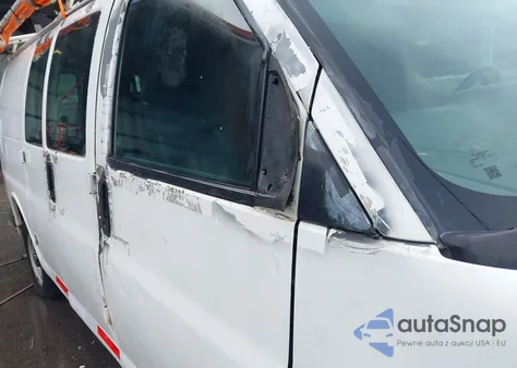 2000 Chevrolet Express z USA, uszkodzony, nr VIN 1GCFG25W6Y1261816